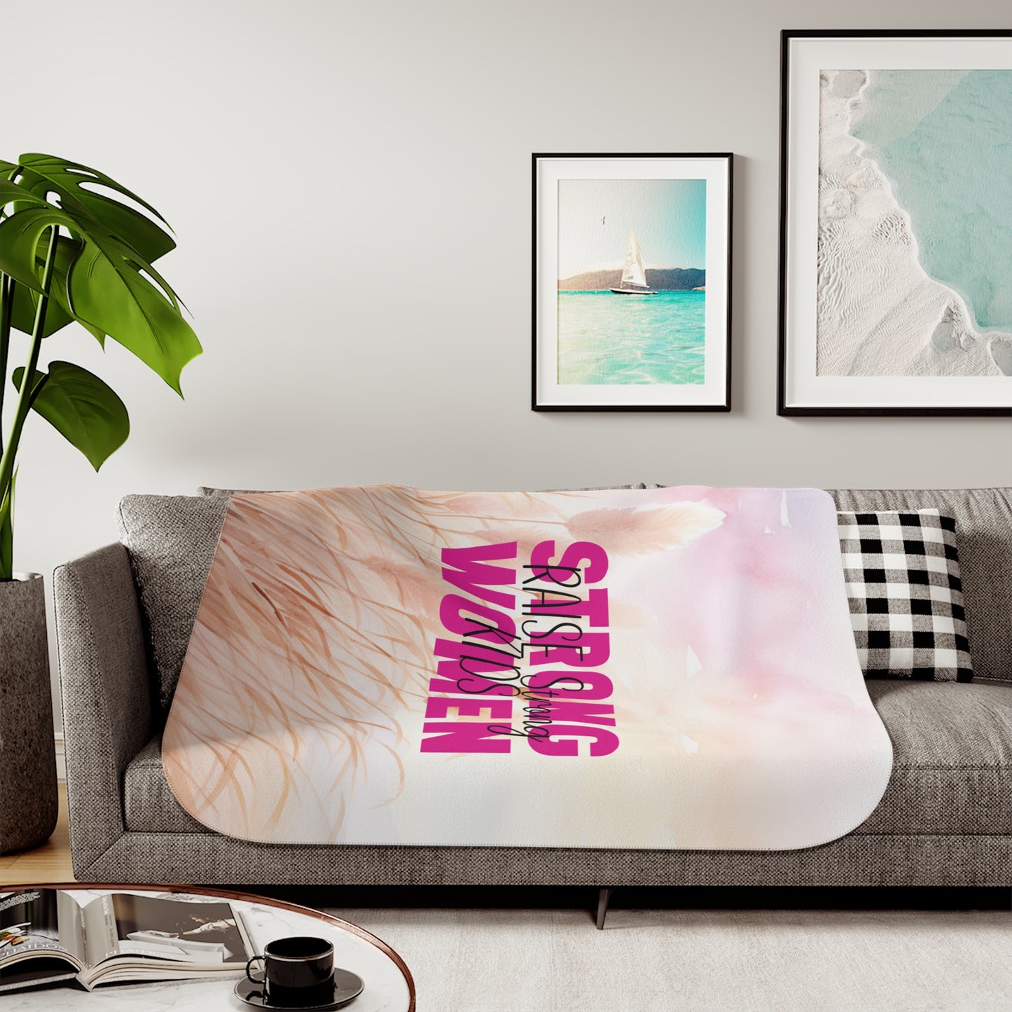 Sherpa Blanket - Strong Women Raise Strong Kids (1)