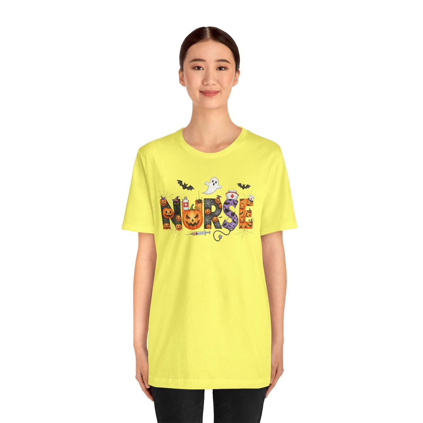 T-Shirt - Nurse / Halloween - Nurse w Halloween Decor (01a)