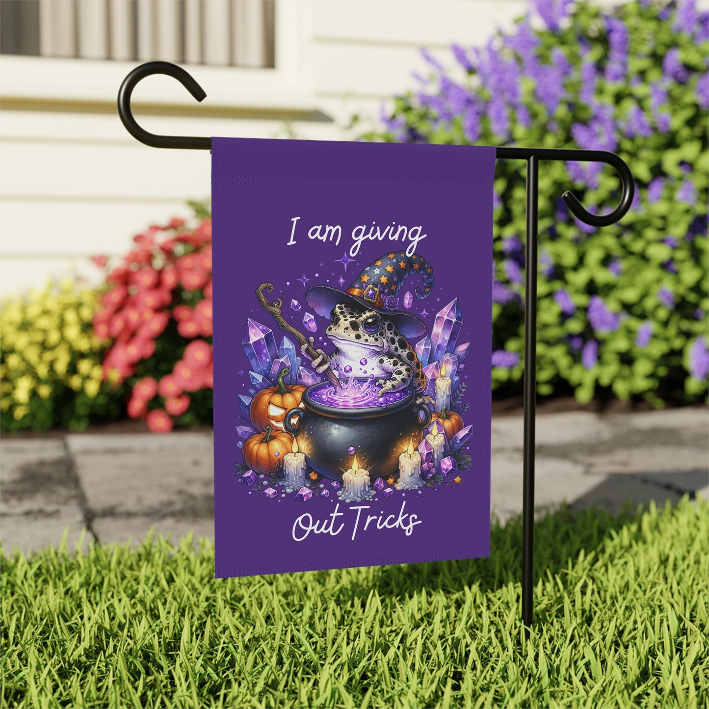 Garden Flag - Halloween - Giving Out Tricks (01a)