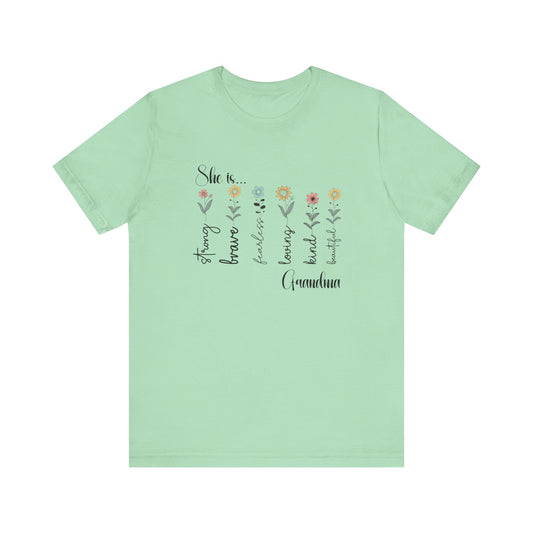 T-Shirt - Family / Grandma - Strong, Brave, Beautiful Floral Design (1)